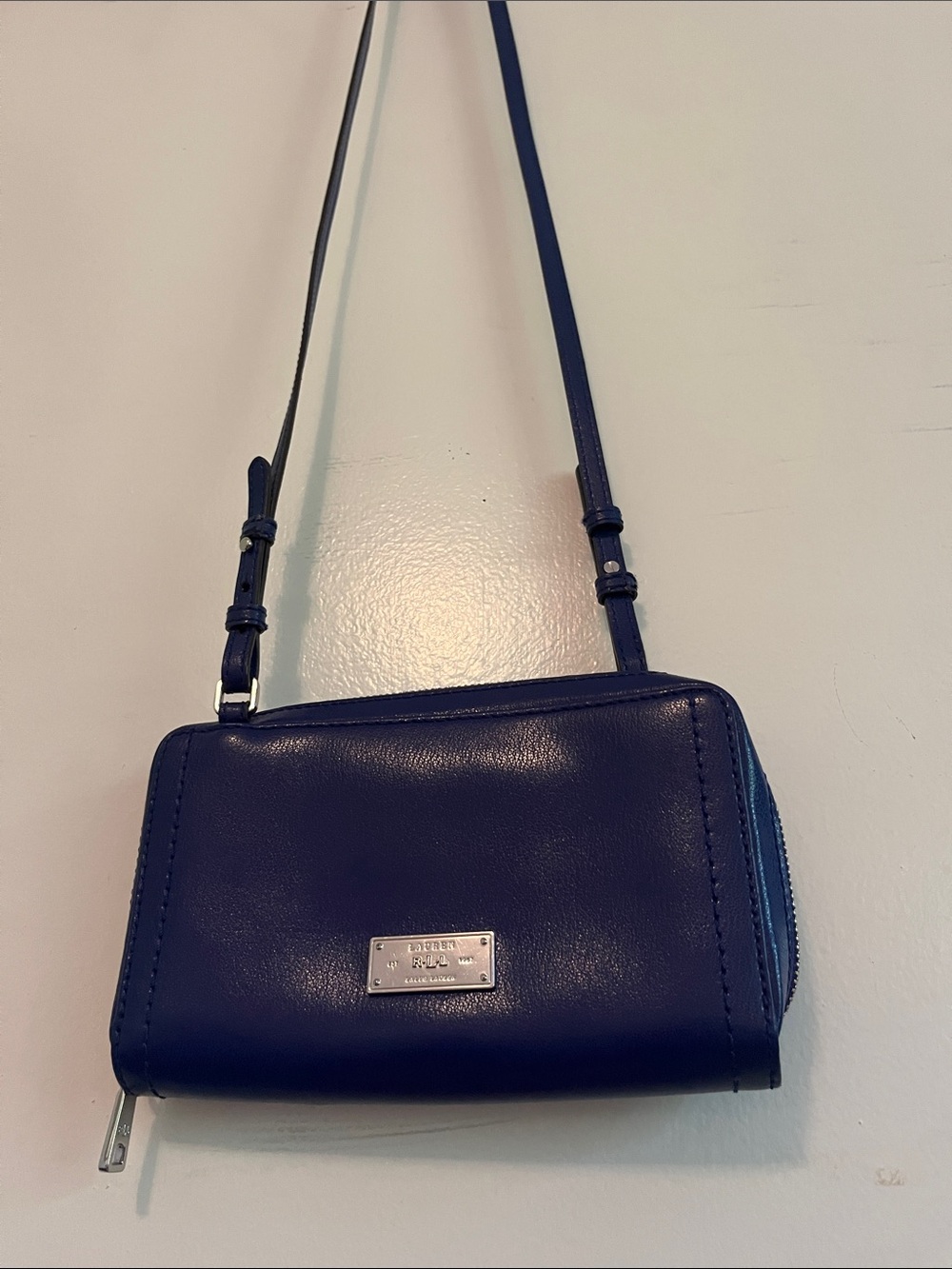 Ralph Lauren Blue Crossbody Bag with Structured Design - Picture 3 of 5